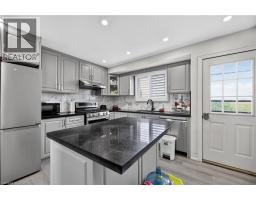 685717 Hwy 2 Unit# Right Side, Woodstock, ON N4S7V9 Photo 11