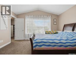 1448 Mcintosh Street, Regina, SK S4T5C3 Photo 16