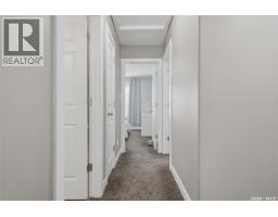 1448 Mcintosh Street, Regina, SK S4T5C3 Photo 21
