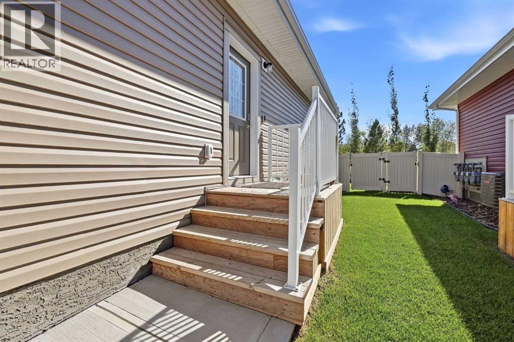 Listing photo – 49 Golden Crescent, Red Deer