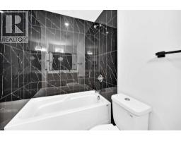23 Penworth Crescent Se, Calgary, AB T2A4C5 Photo 24