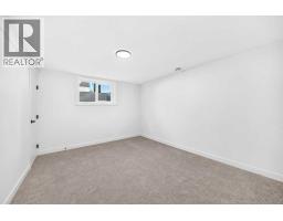 23 Penworth Crescent Se, Calgary, AB T2A4C5 Photo 36
