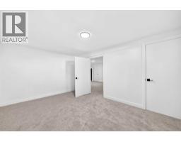 23 Penworth Crescent Se, Calgary, AB T2A4C5 Photo 37