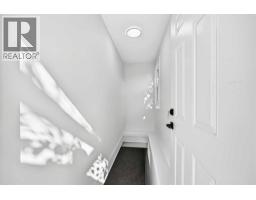 23 Penworth Crescent Se, Calgary, AB T2A4C5 Photo 40