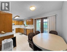 Bedroom - #3 West Park Drive, Battleford, SK S0M0E0 Photo 8