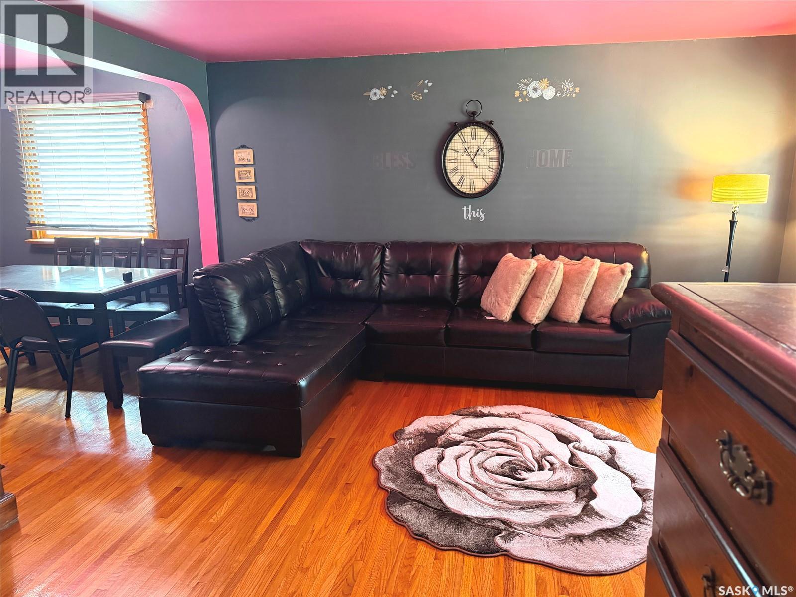 485 Bay AVENUE S, Fort Qu'Appelle — photo 2