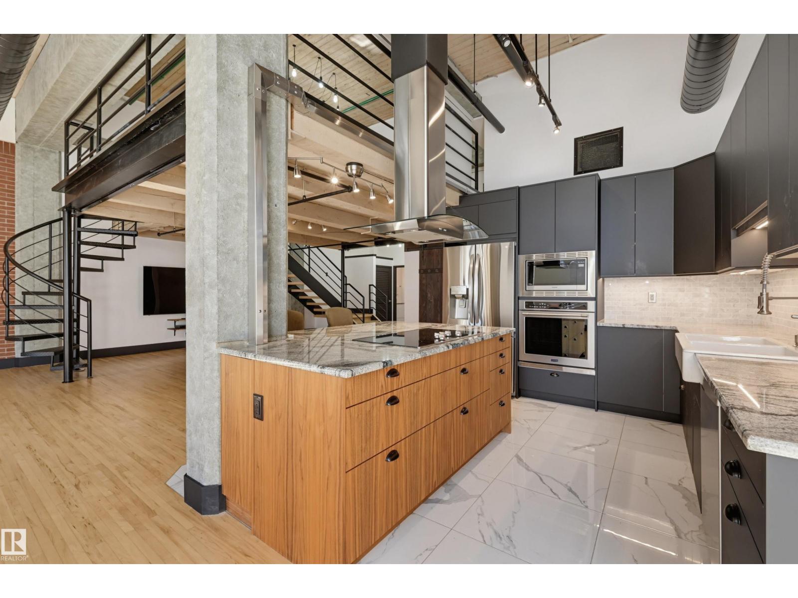 #208 10330 104 ST NW - 20