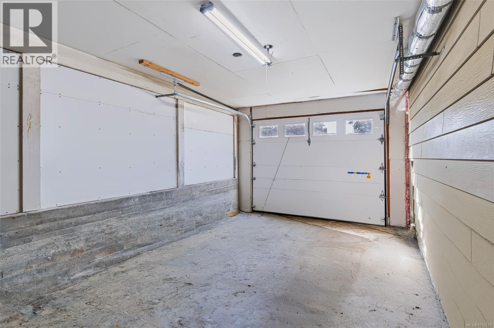 2643 9th Ave - 18