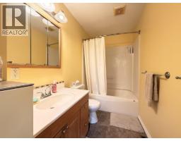 Bedroom 5 - 1095 Pigeon Avenue, Williams Lake, BC V2G2B8 Photo 10