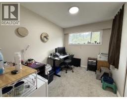 Bedroom 4 - 1095 Pigeon Avenue, Williams Lake, BC V2G2B8 Photo 9
