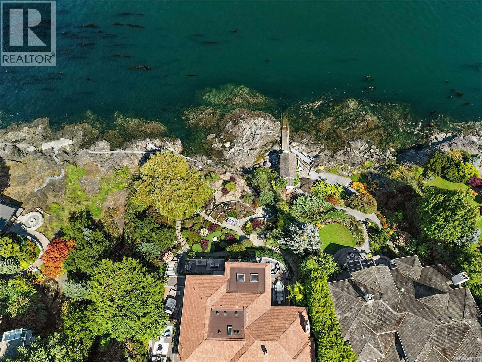  2920 Mt. Baker View Road, Saanich