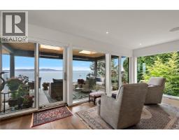 Recreation room - 2920 Mt. Baker View Rd, Saanich, BC V8N1Z5 Photo 21