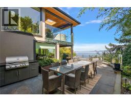 2920 Mt. Baker View Rd, Saanich, BC V8N1Z5 Photo 46