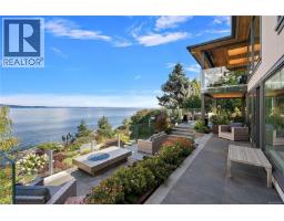 2920 Mt. Baker View Rd, Saanich, BC V8N1Z5 Photo 52