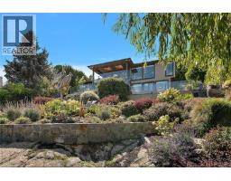 2920 Mt. Baker View Rd, Saanich, BC V8N1Z5 Photo 56