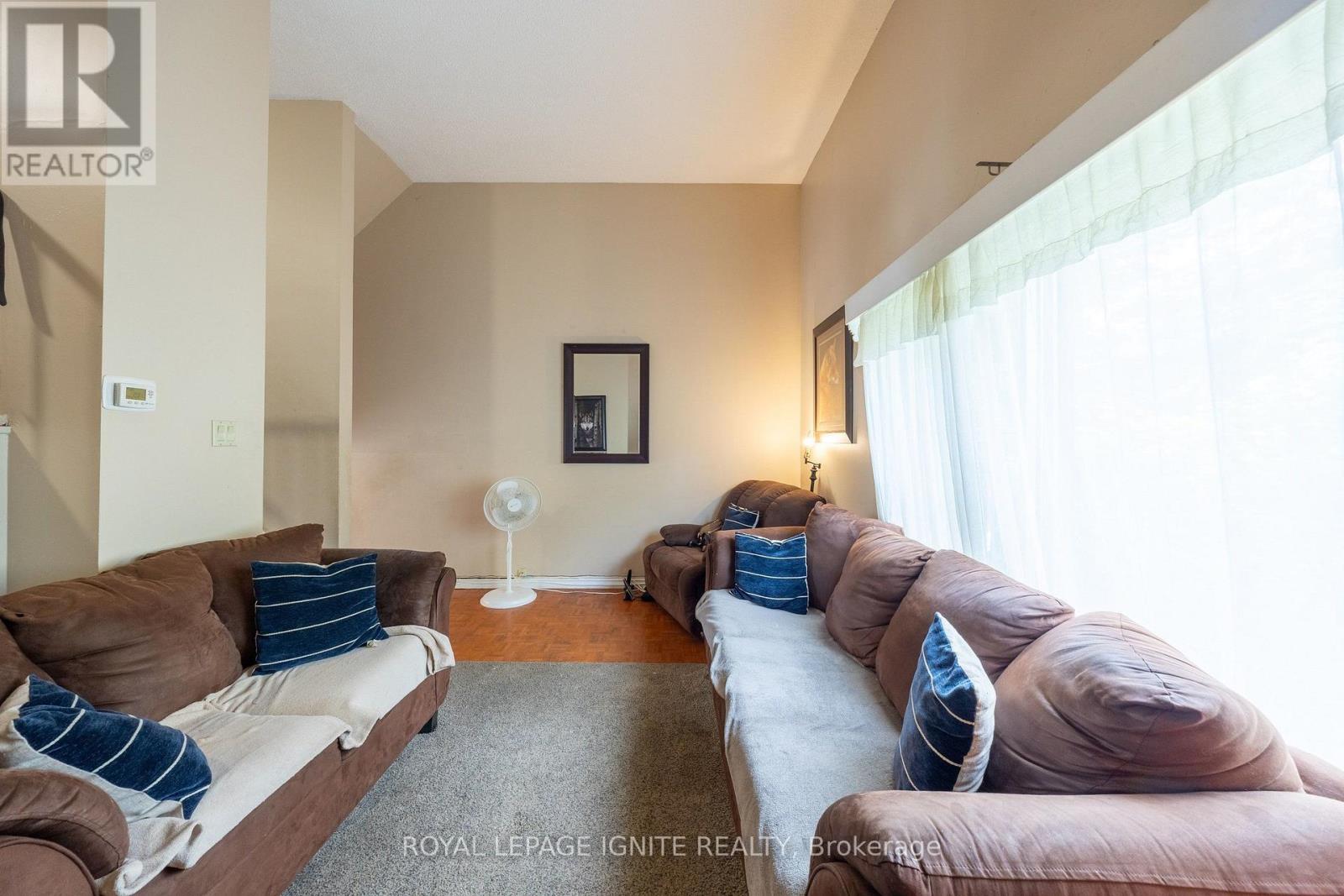 4 - 21 ROCKWOOD DRIVE, Toronto (Cliffcrest) — photo 6