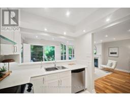 Th18 - 100 Arbors Lane, Vaughan, ON L4L3Z2 Photo 8