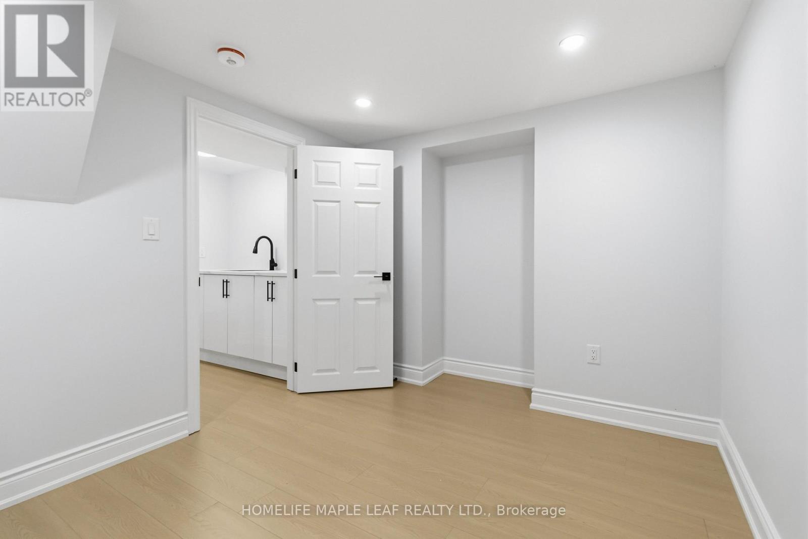 BASEMENT - 90 BURGBY AVENUE, Brampton (Northwood Park) — photo 9