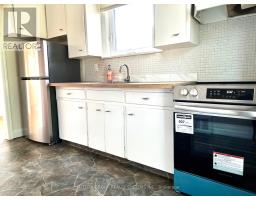 26 Compton Crescent, Toronto, ON M3M2C2 Photo 10