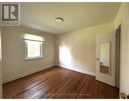 26 Compton Crescent, Toronto, ON M3M2C2 Photo 11