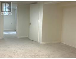26 Compton Crescent, Toronto, ON M3M2C2 Photo 15