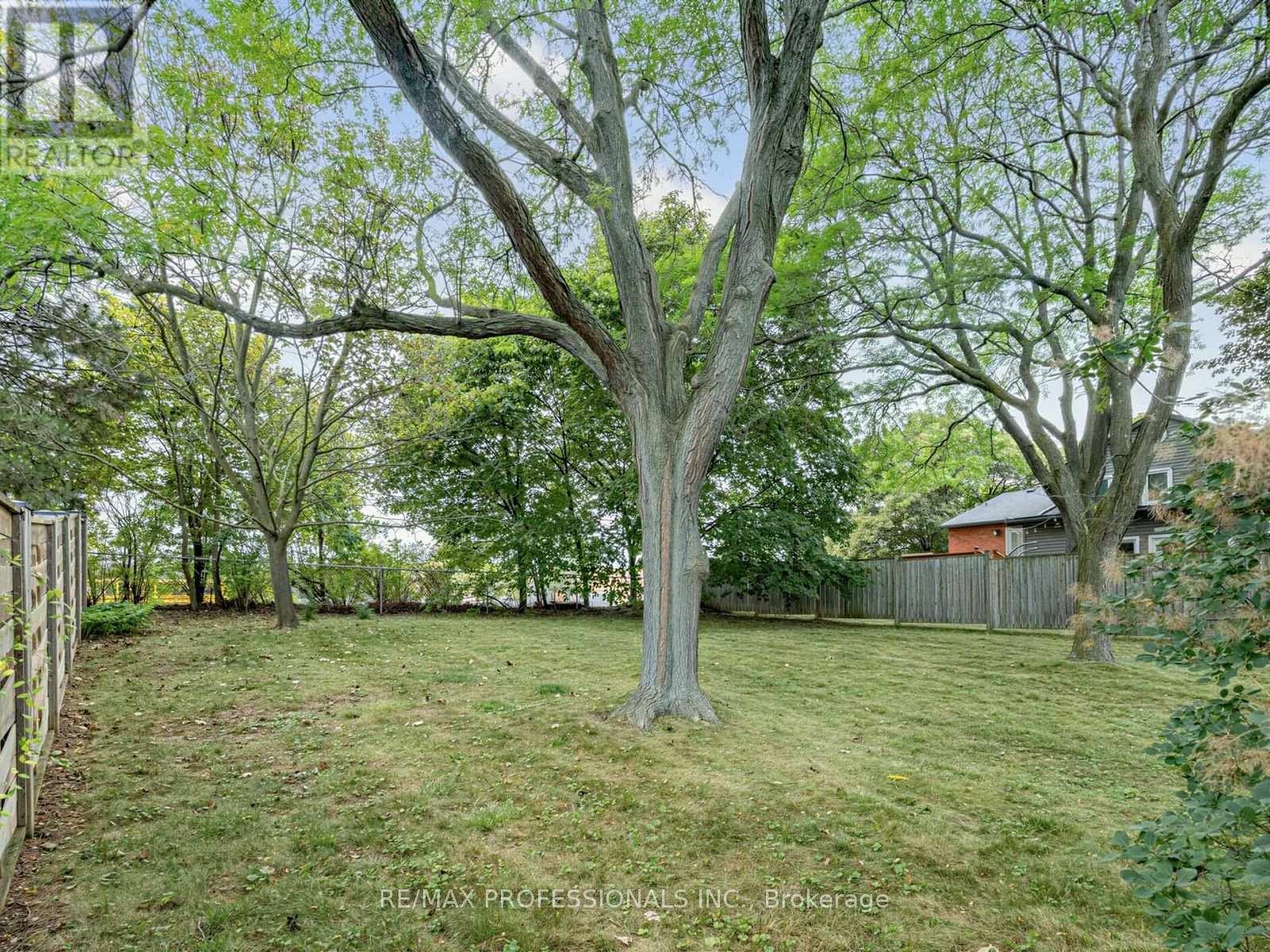 4108 ROLLING VALLEY DRIVE - 38