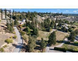 15610 Fosbery Road, Summerland, BC V0H1Z6 Photo 13