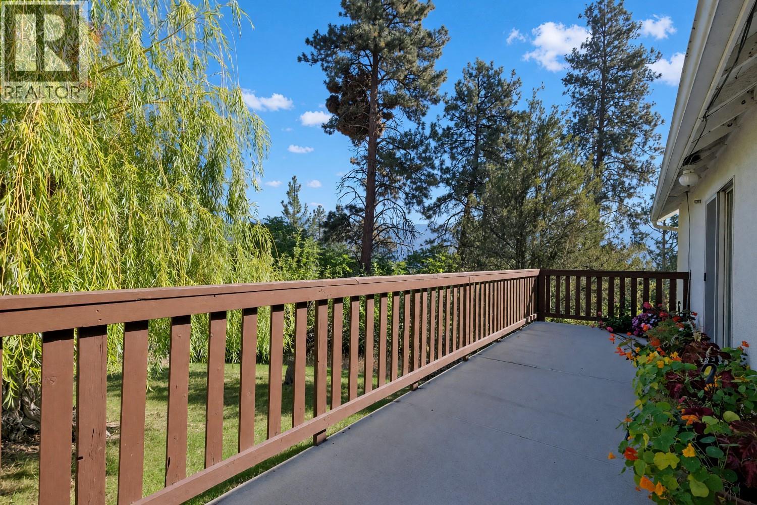  15610 Fosbery Road, Summerland