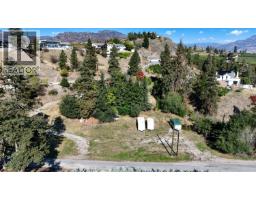 15610 Fosbery Road, Summerland, BC V0H1Z6 Photo 12
