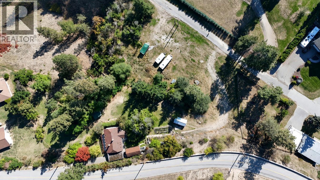  15610 Fosbery Road, Summerland