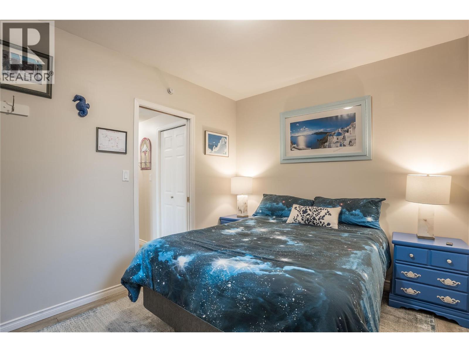 10804 GIANTS HEAD Road, Summerland