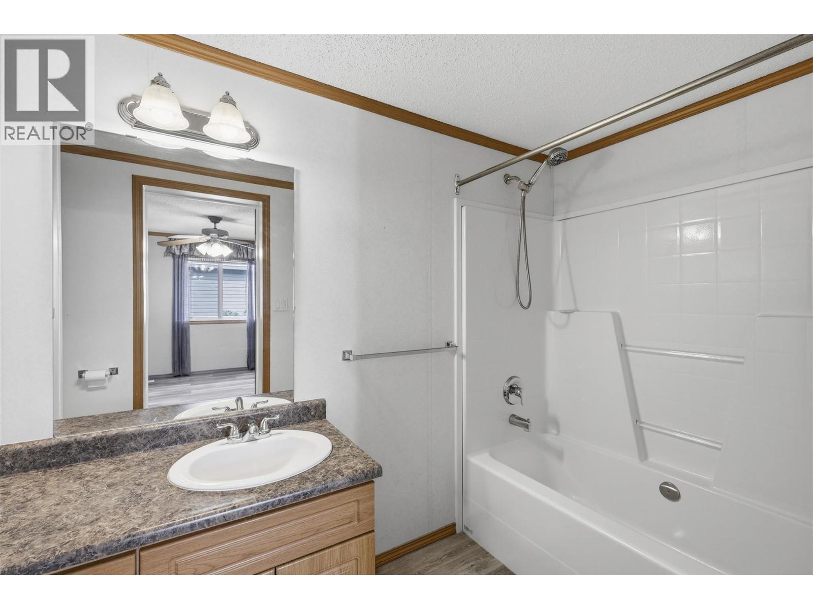 #27 7545 Dallas Drive - 18