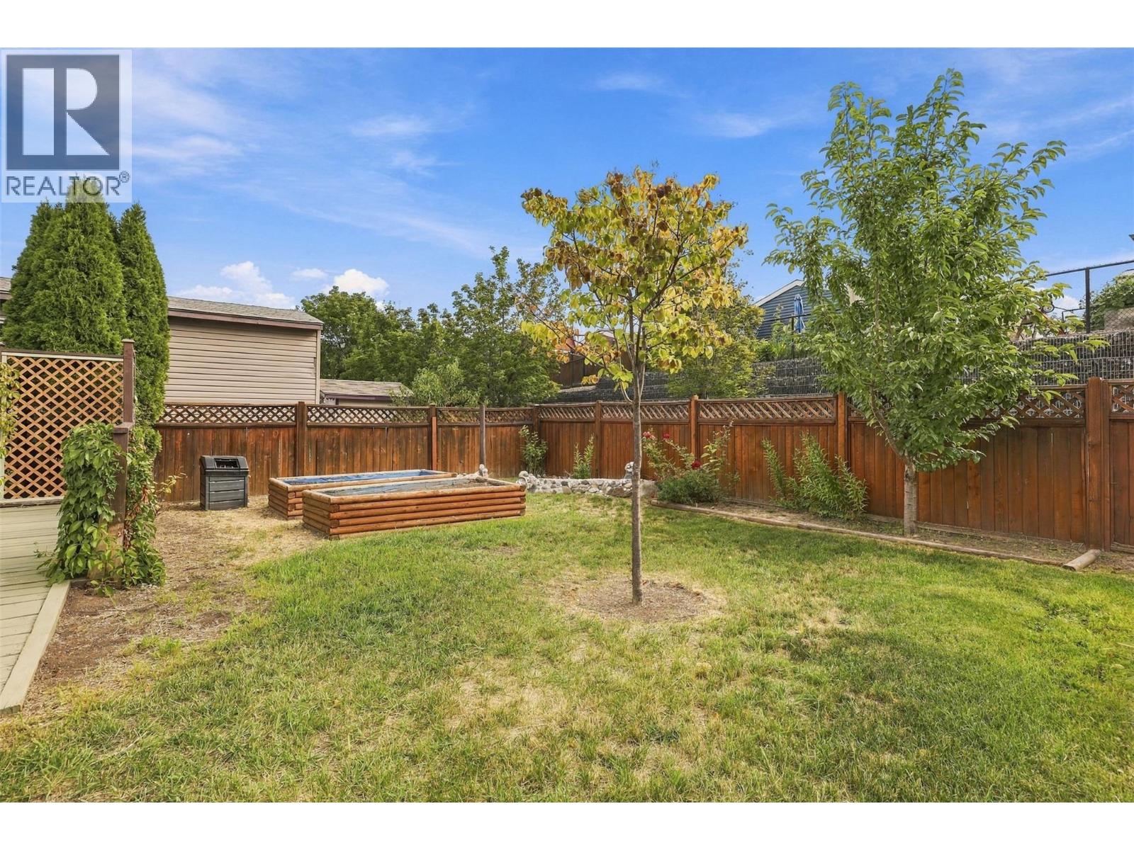 #27 7545 Dallas Drive - 32
