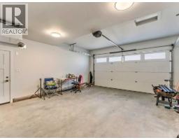 216 2 Street Nw, Medicine Hat, AB T1A6J5 Photo 34