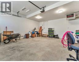 216 2 Street Nw, Medicine Hat, AB T1A6J5 Photo 35