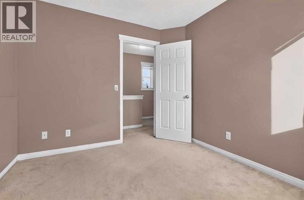 2724 16 Avenue SE - photo 21
