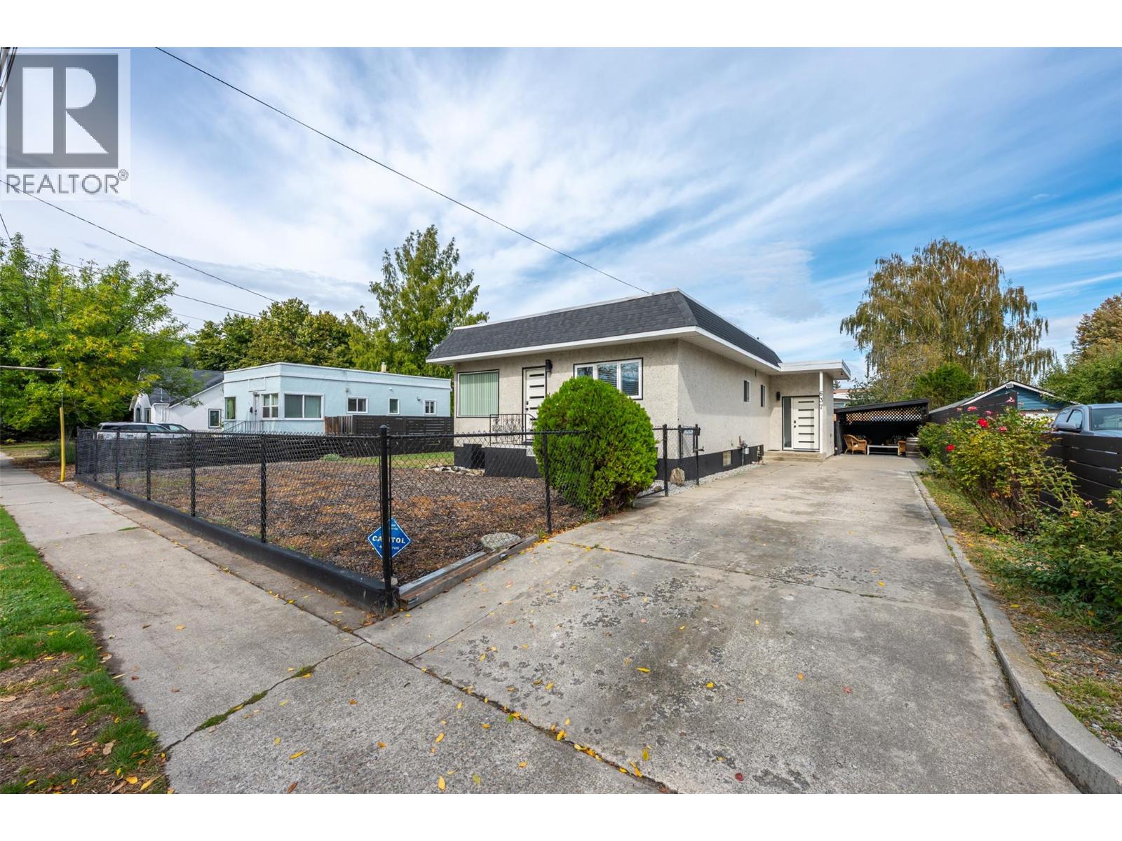  637 Alexander Avenue, Penticton