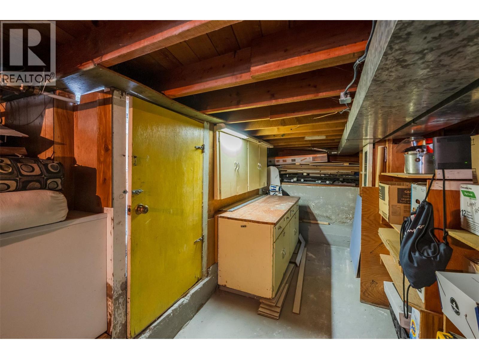  637 Alexander Avenue, Penticton