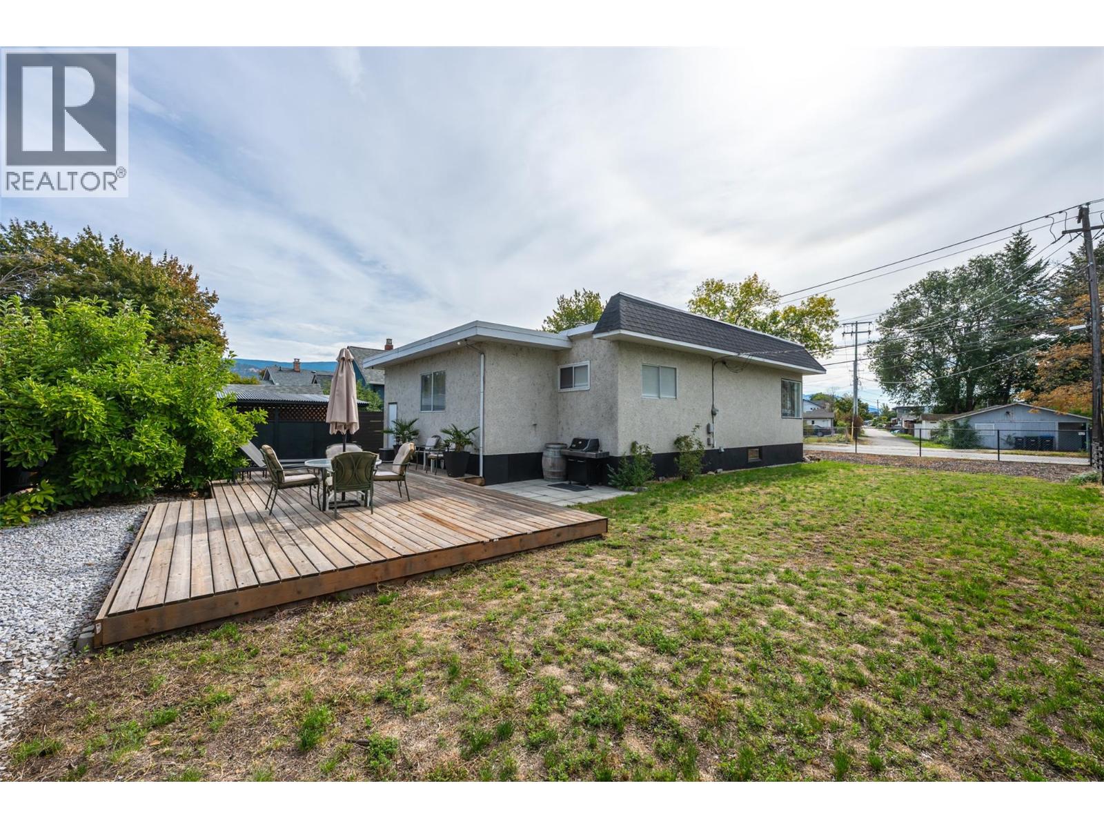  637 Alexander Avenue, Penticton