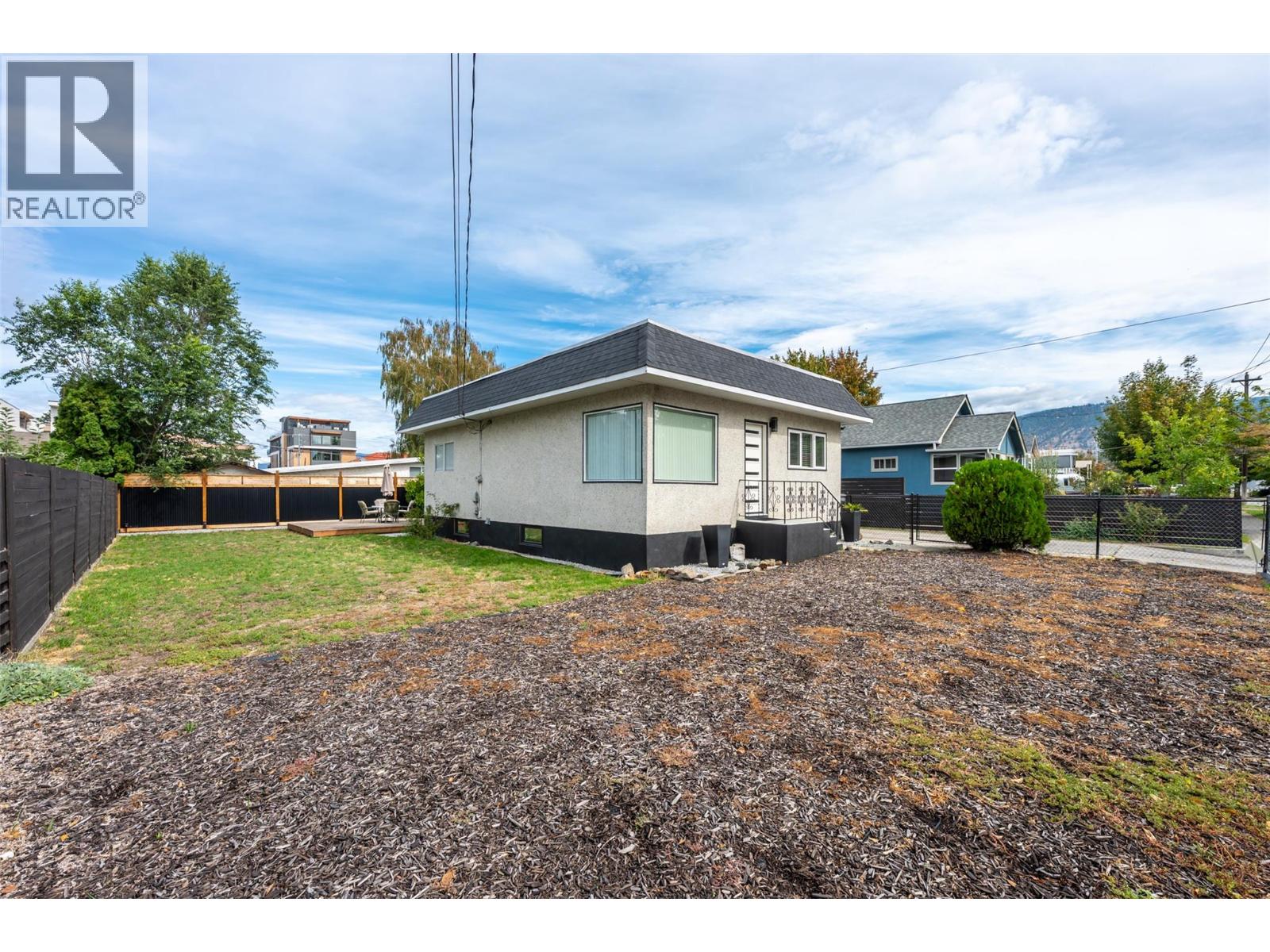 637 Alexander Avenue, Penticton