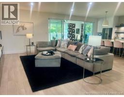 147 Reba Crescent, photo 4
