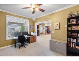 14846 72a Avenue, Surrey, BC V3S0T7 Photo 9