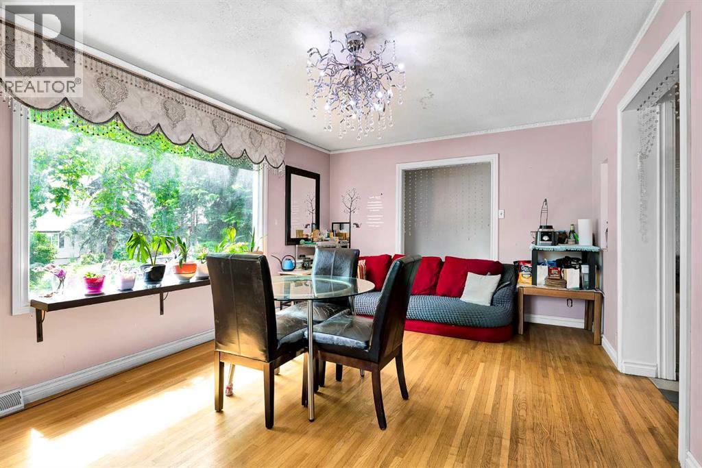 6 Tipton Place NW - photo 2
