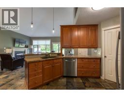 Foyer - 218 Springbank Villas Sw, Calgary, AB T3H5P7 Photo 9