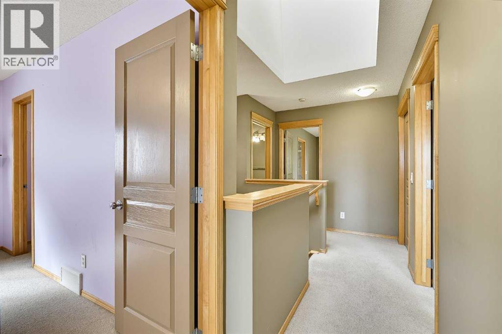 7308 26 Avenue SW - photo 19