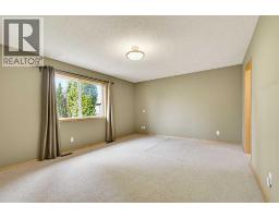 7308 26 Avenue SW - photo 21