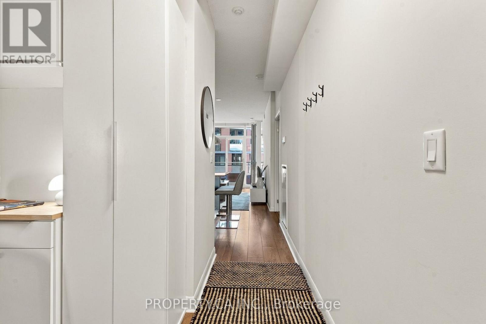 #503 15 BRUYERES MEWS - 14