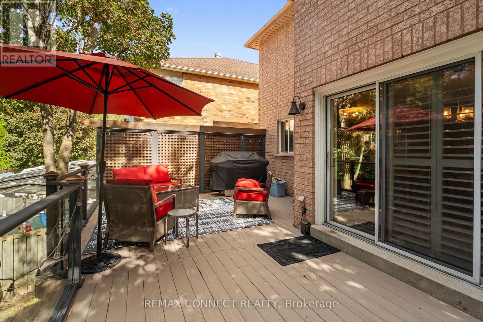 11 MCNEILAGE COURT - 24