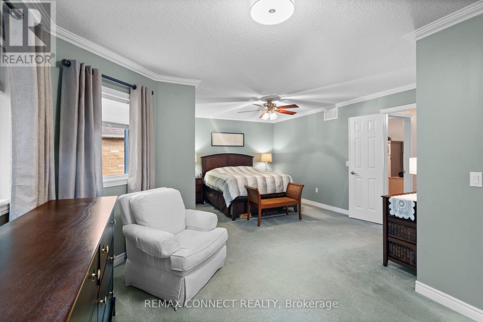 11 MCNEILAGE COURT - 28
