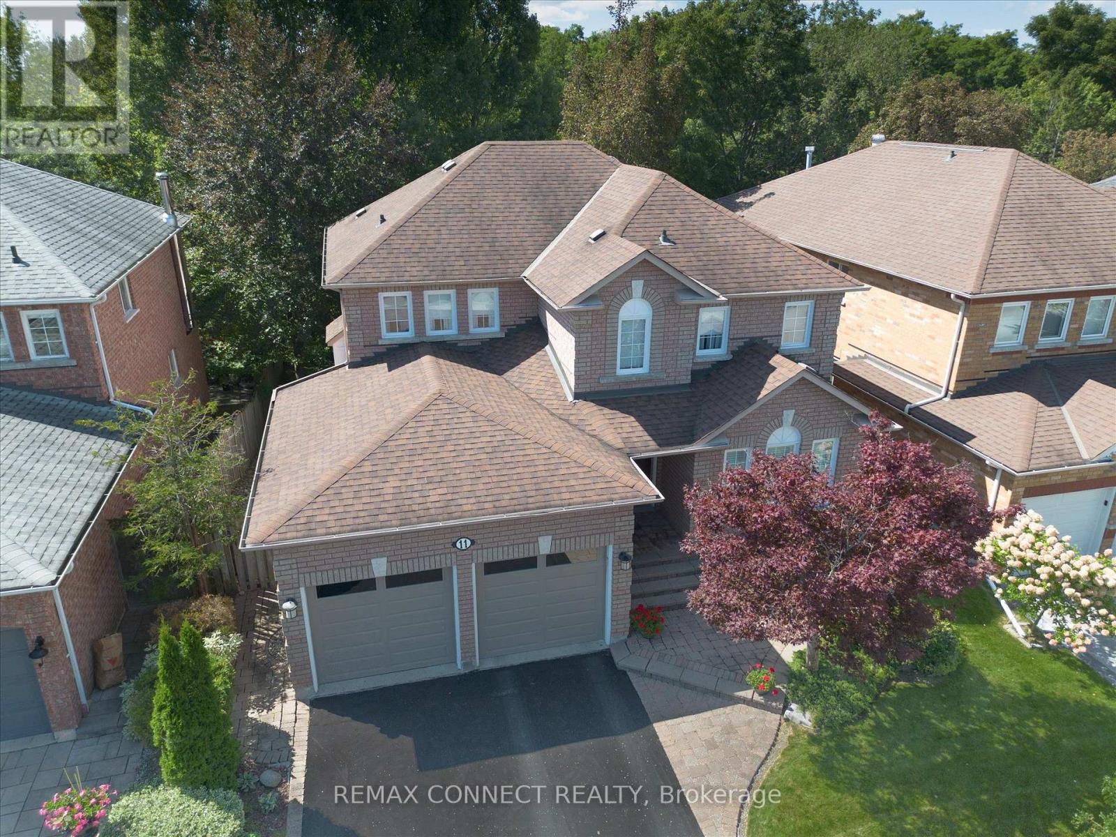 11 MCNEILAGE COURT - 39